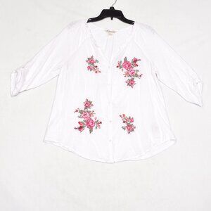 Khakis & Co. Women's Blouse Embroidery Detail Size Small Button Up